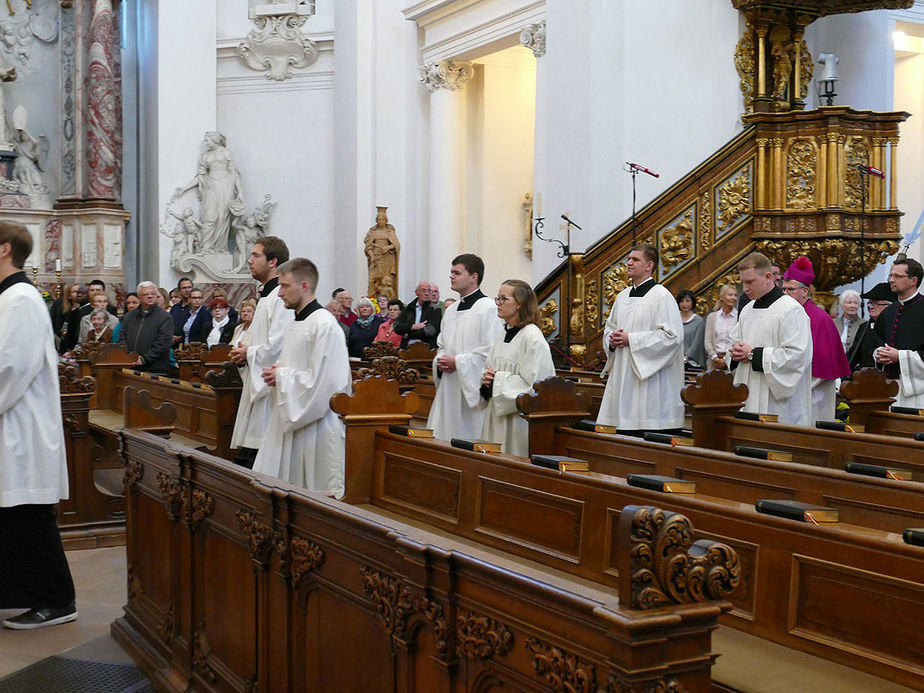 Abschlussvesper der Bischofskonferenz mit Austeilung des Bonifatiussegens (Foto: Karl-Franz Thiede)